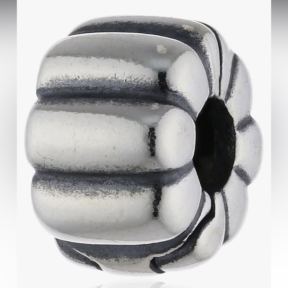 Pandora Sterling Silver Retired Grooved Clip Charm - Picture 2 of 3